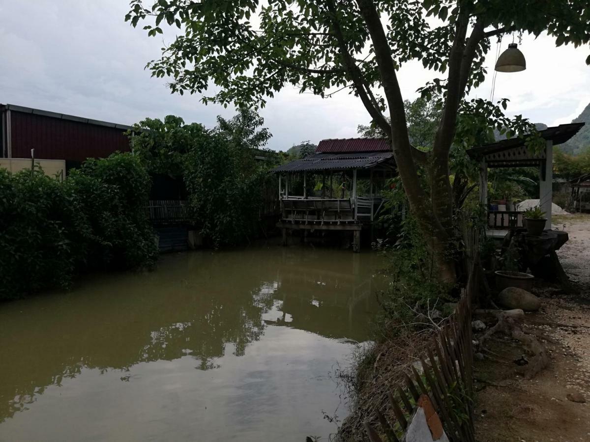 Mykampung Chalet Hotel Ipoh Exterior photo